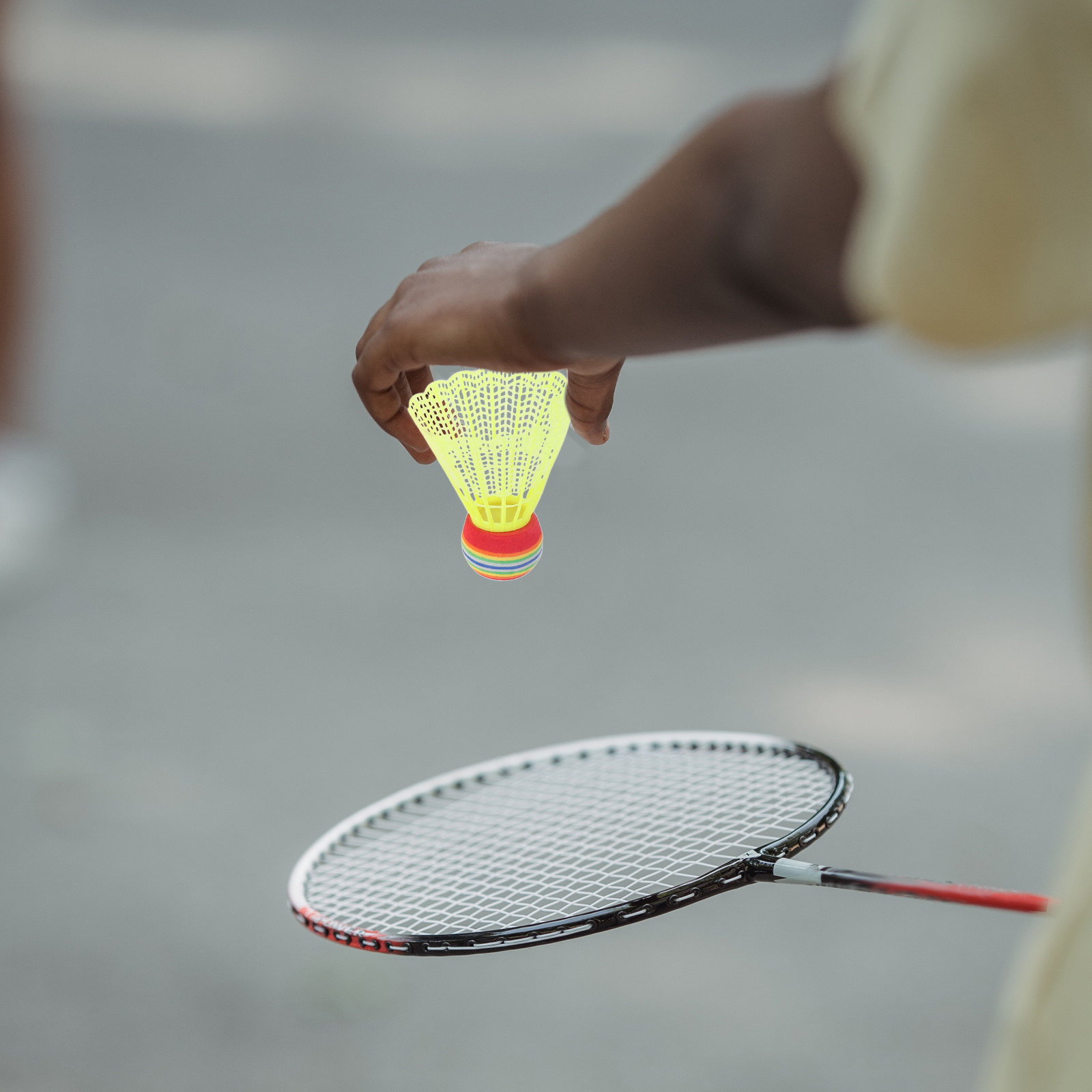 Badminton Materi - 12 stuks levendige kleurrijke badmintonballen van